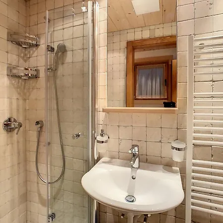 Ladakh Rez Apartment *